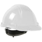 Casque de sécurité blanc avec une jugulaire noire, conçu pour la protection sur les chantiers de construction.