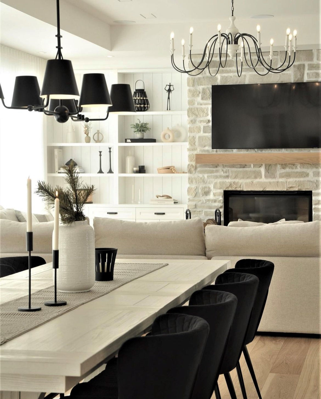 Pierre décorative en béton Ledge Cobble Stone avec aspect linéaire et rustique.