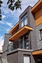 Brique Melville Slik® avec surface lisse et arêtes vives, disponible en plusieurs couleurs.