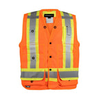 Veste de sécurité orange vif avec bandes réfléchissantes jaunes, plusieurs poches et boutons, conçue pour la visibilité.
